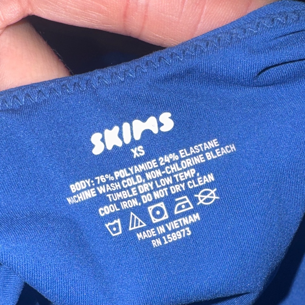 Skims NWOT Blue Long Sleeve Top - Picture 3 of 3